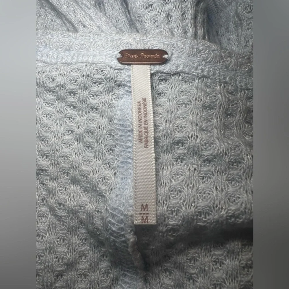 Free People Women M Baby Blue Waffle Knit Oversized Thermal Tunic Pullover Shirt